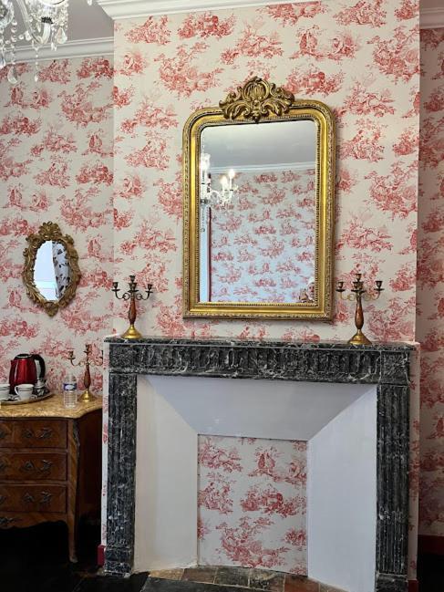 Bed and Breakfast La Tour Cachee Мортен Экстерьер фото