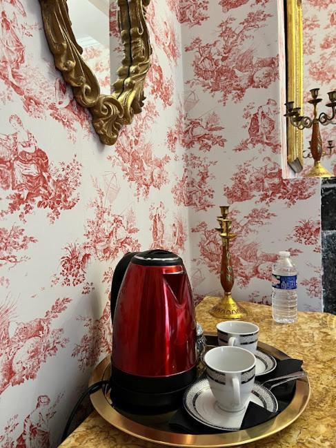 Bed and Breakfast La Tour Cachee Мортен Экстерьер фото